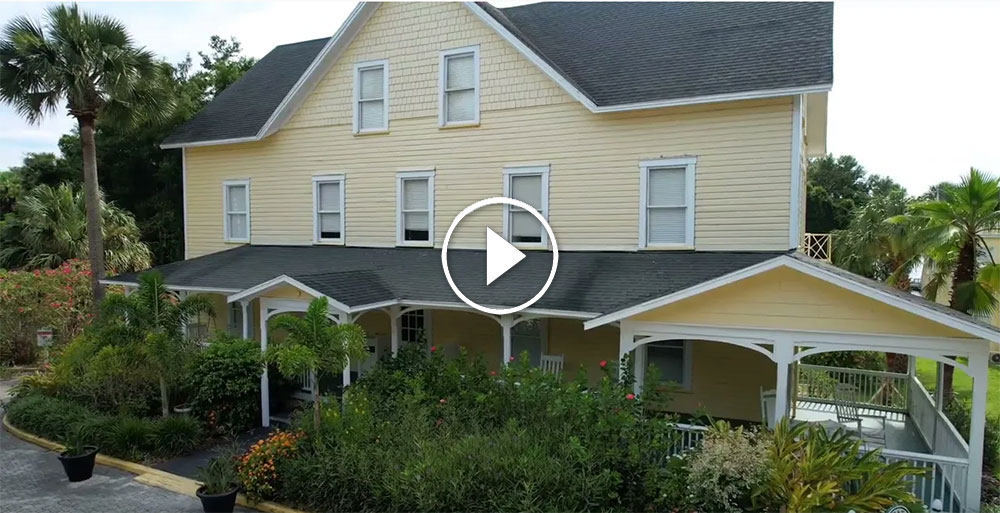 Lakeside inn Video Click to watch